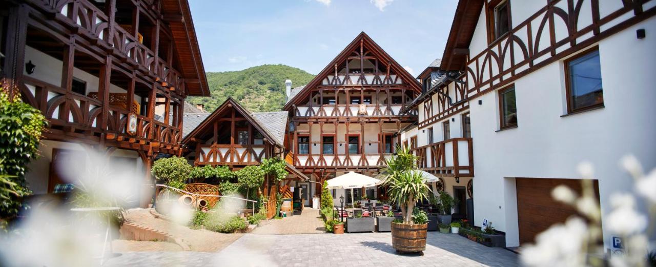 Weinhaus Lenz Hotel Briedern Bagian luar foto