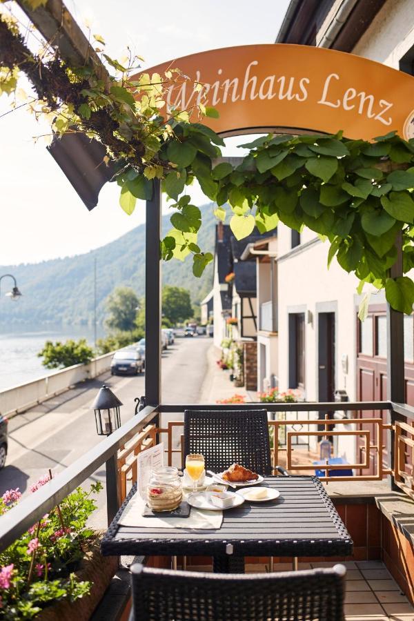 Weinhaus Lenz Hotel Briedern Bagian luar foto