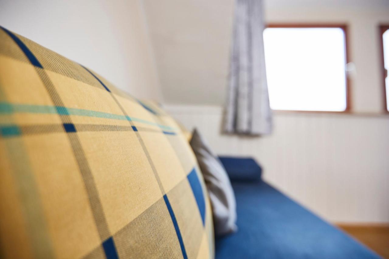 Weinhaus Lenz Hotel Briedern Bagian luar foto