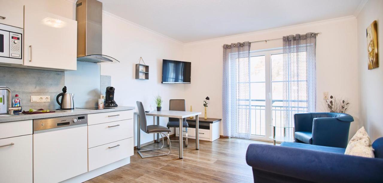 Weinhaus Lenz Hotel Briedern Bagian luar foto